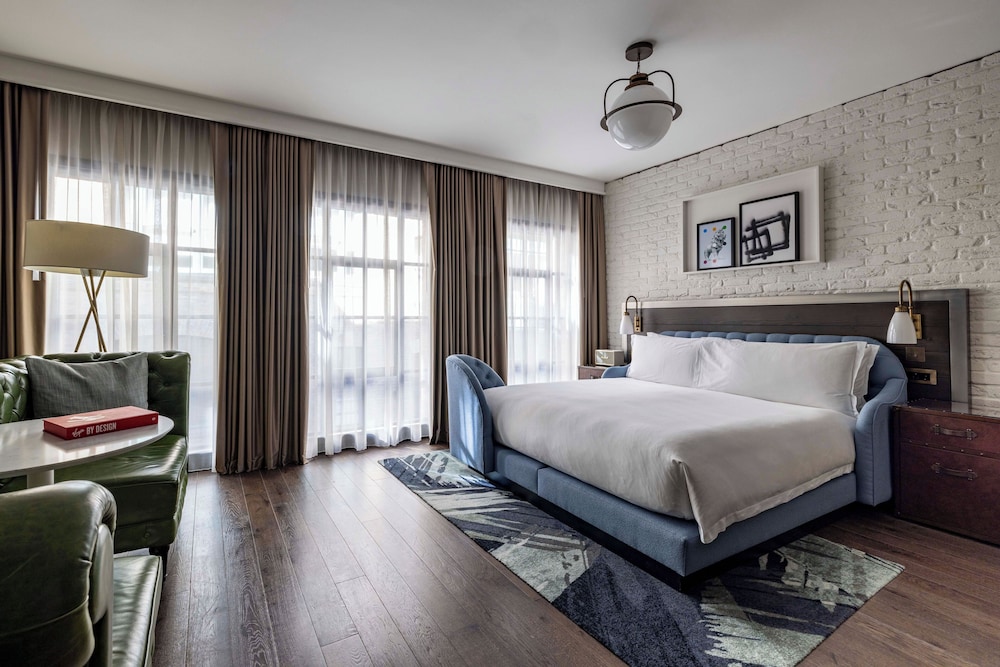 Grand Chamber Junior Suite