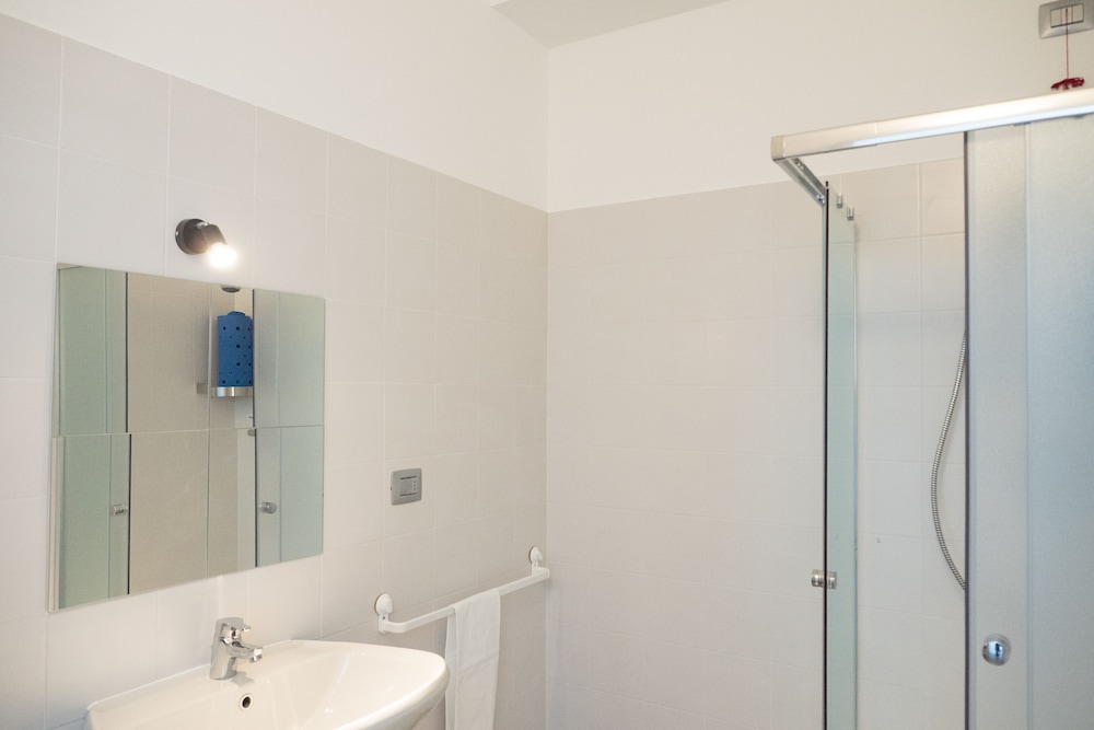 Comfort Double or Twin Room, 1 Double Bed, Terrace, Lake View photo 3