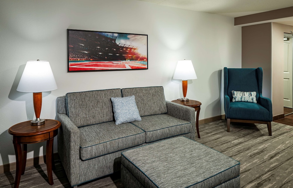 Suite, Accessible - Photo 4