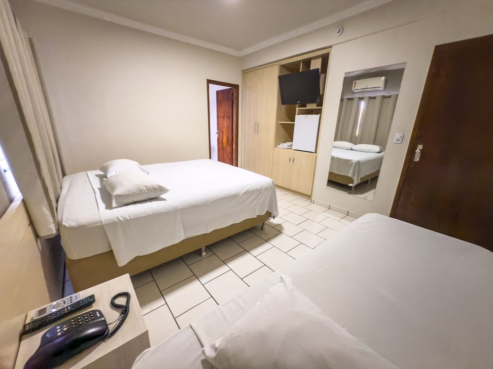 Deluxe Triple Room photo 2