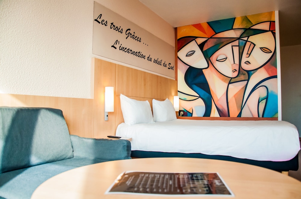 Executive Room, 1 Double Bed with Sofa bed - Photo 6