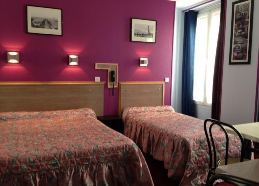 Classic Triple Room photo 2
