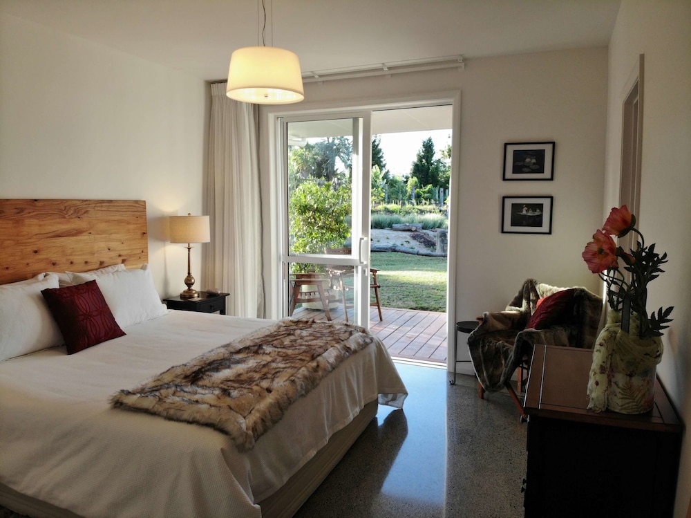 The Gardenia Suite photo 2