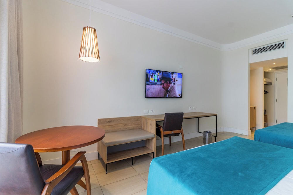 Luxury Quadruple Room photo 3