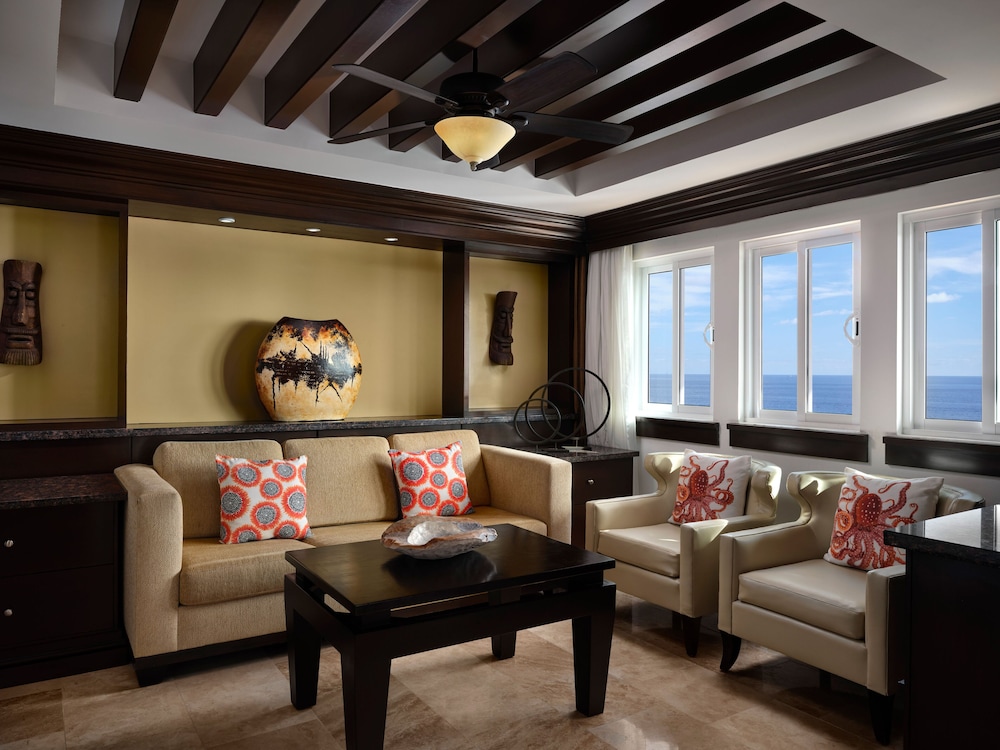 Penthouse, 2 Bedrooms, Ocean View - Photo 5