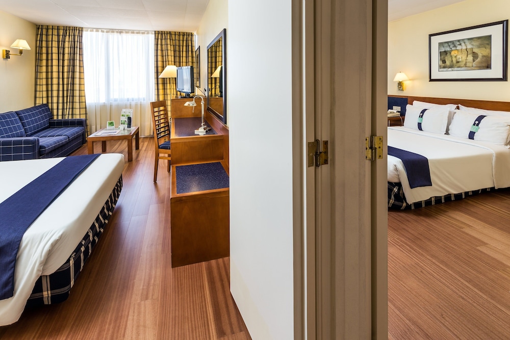 Standard Room, 1 Double Bed, Smoking - Photo 12
