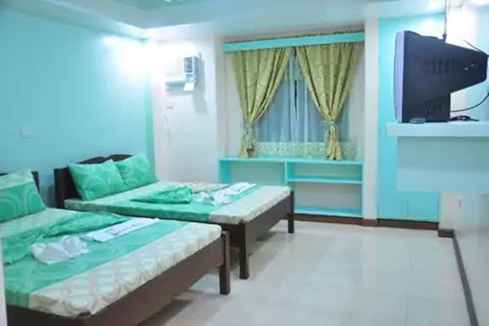 Junior Room (Deluxe B) photo 2