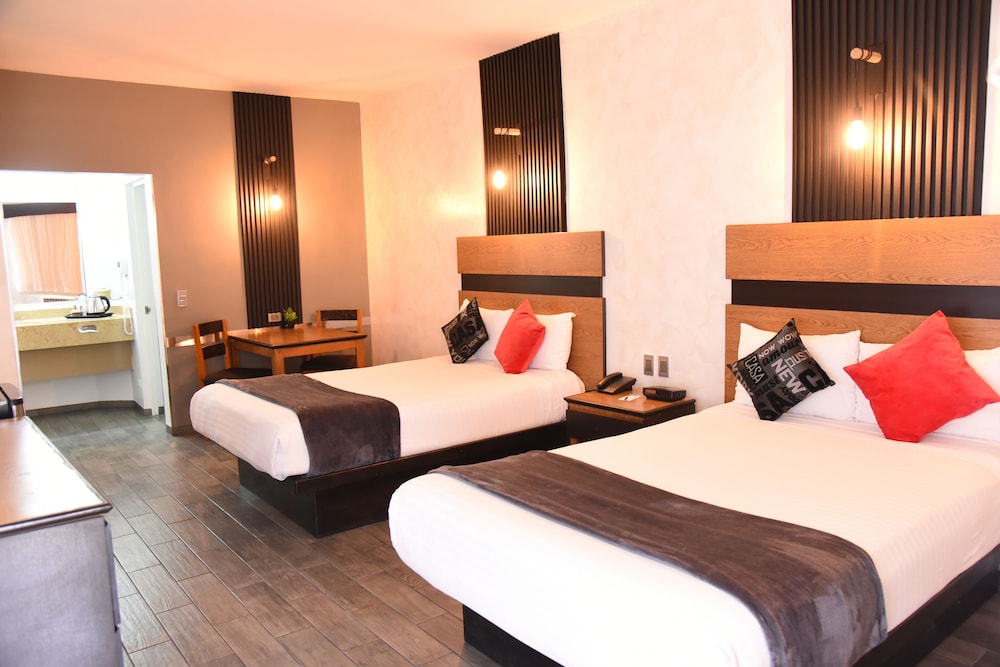 Business Double Room - Photo 1