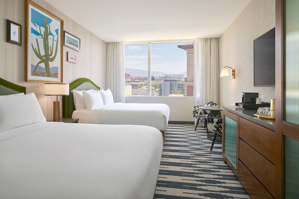 Deluxe Room, 2 Queen Beds - Photo 3