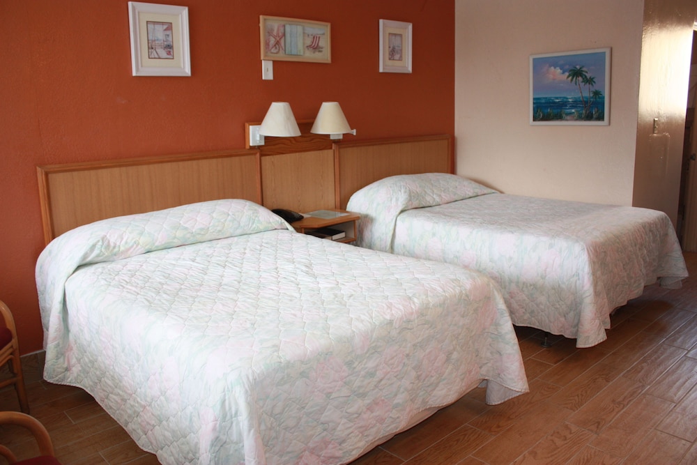 Motel Room photo 1