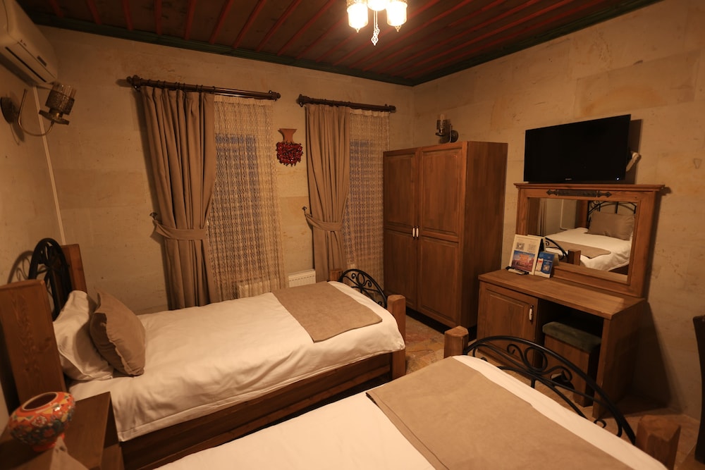 Standard Twin Room photo 1