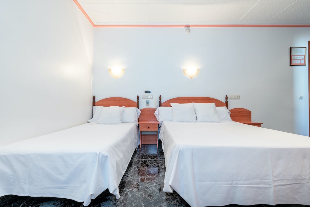 Classic Double Room - Photo 2