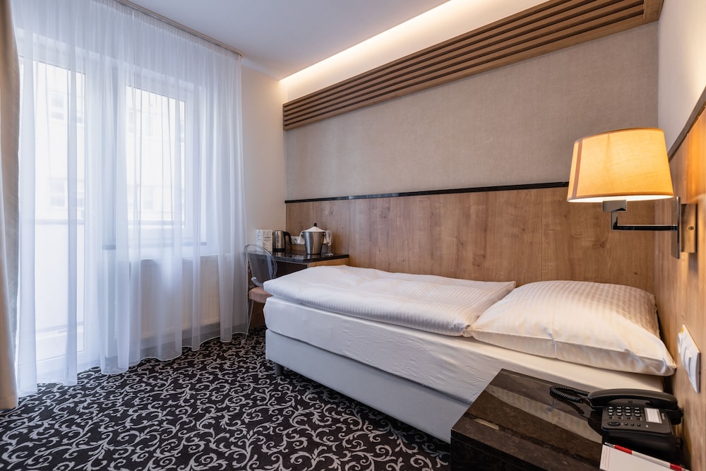 Deluxe Single Room, 1 Bedroom photo 1