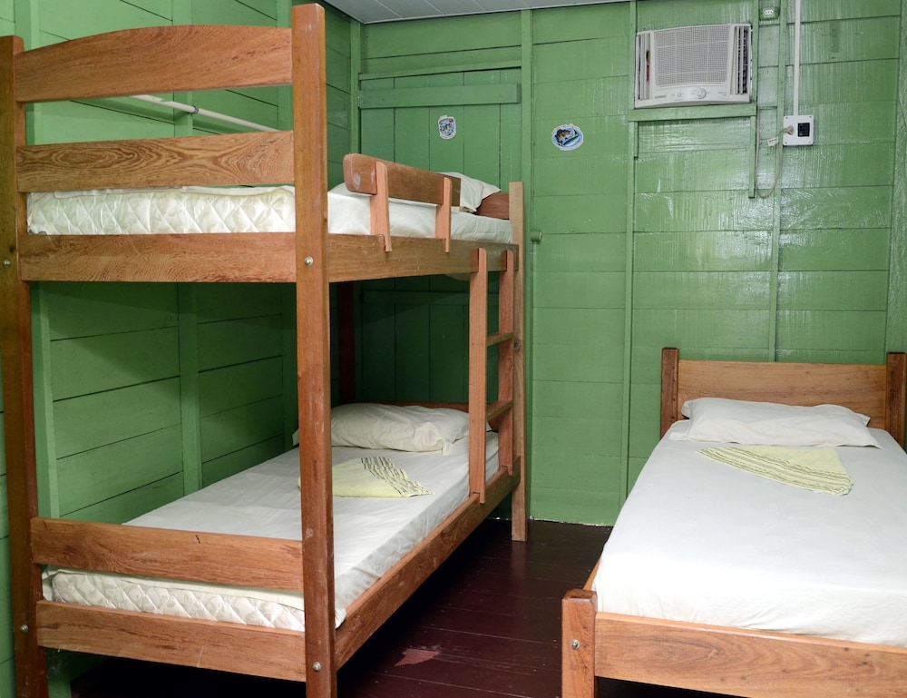 Traditional Triple Room, 3 Bedrooms photo 1