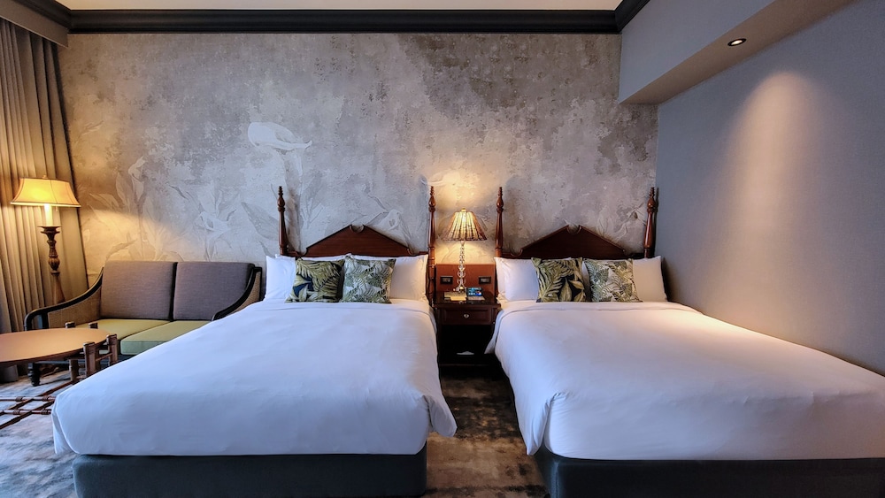 Deluxe Ocean Room, 2 double beds - Photo 3