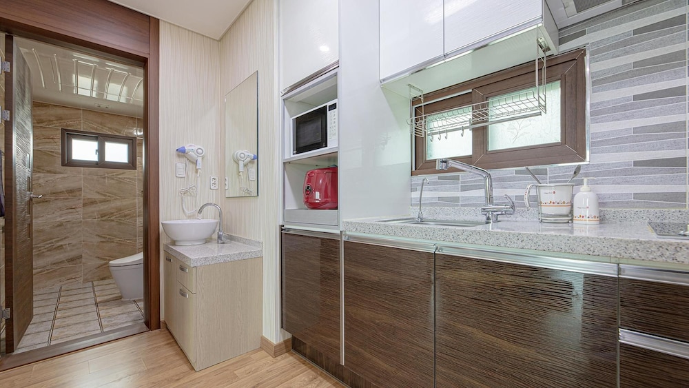 Basic Room, 1 Bedroom (3dadong 102) - Photo 4