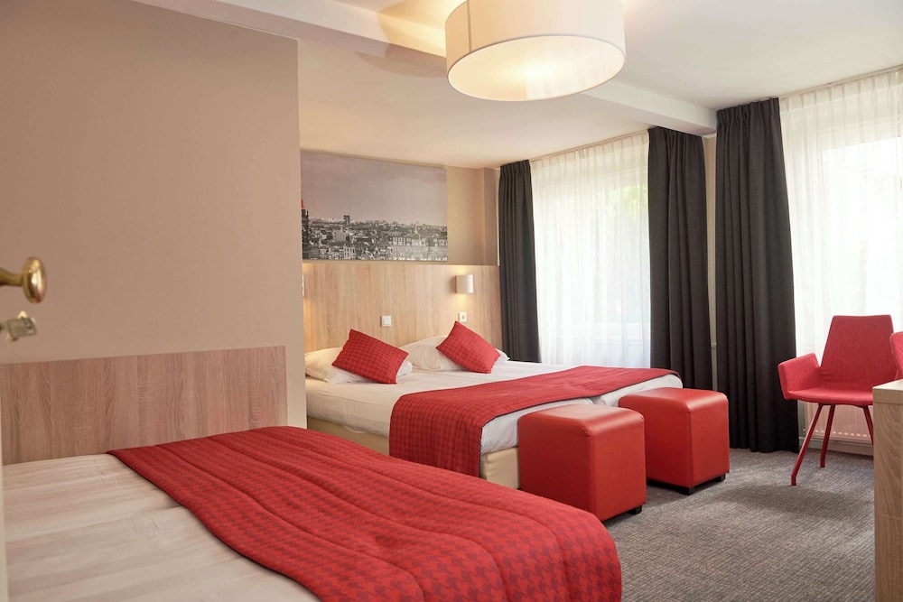 Quadruple Room photo 2