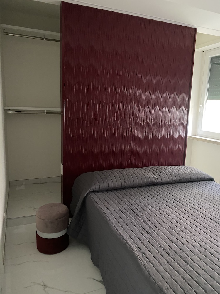 Business Condo, 1 Bedroom, Non Smoking, Courtyard Area photo 1