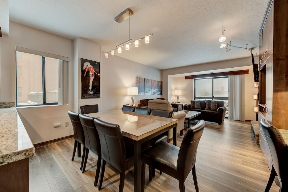 2 Bedroom Condominium - Photo 20