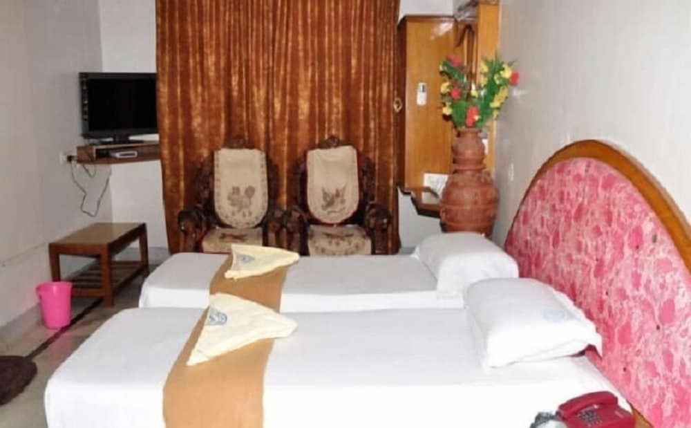 Deluxe Double Room, 1 Double Bed photo 2