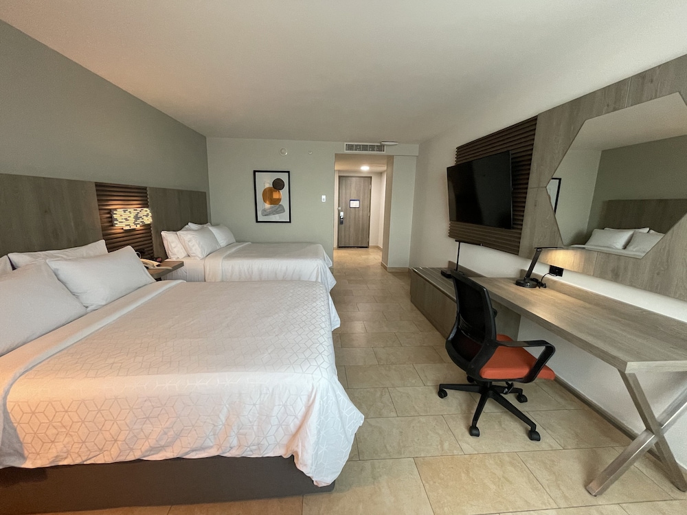 Standard Room, 2 Queen Beds