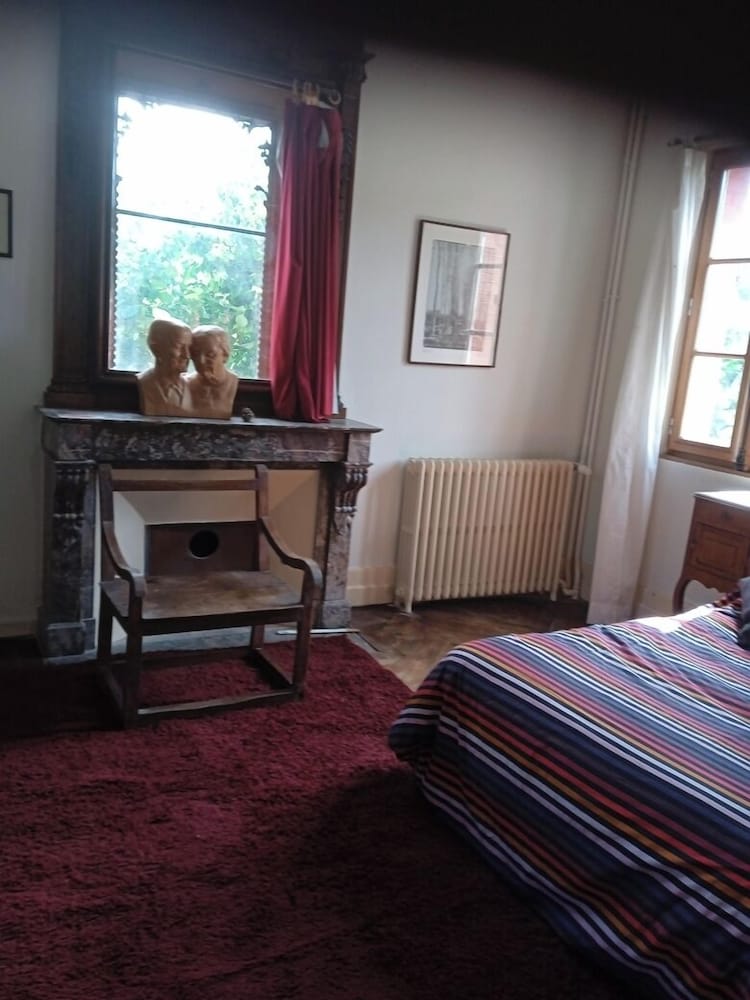 Classic Double Room, 1 Bedroom, Garden View photo 2