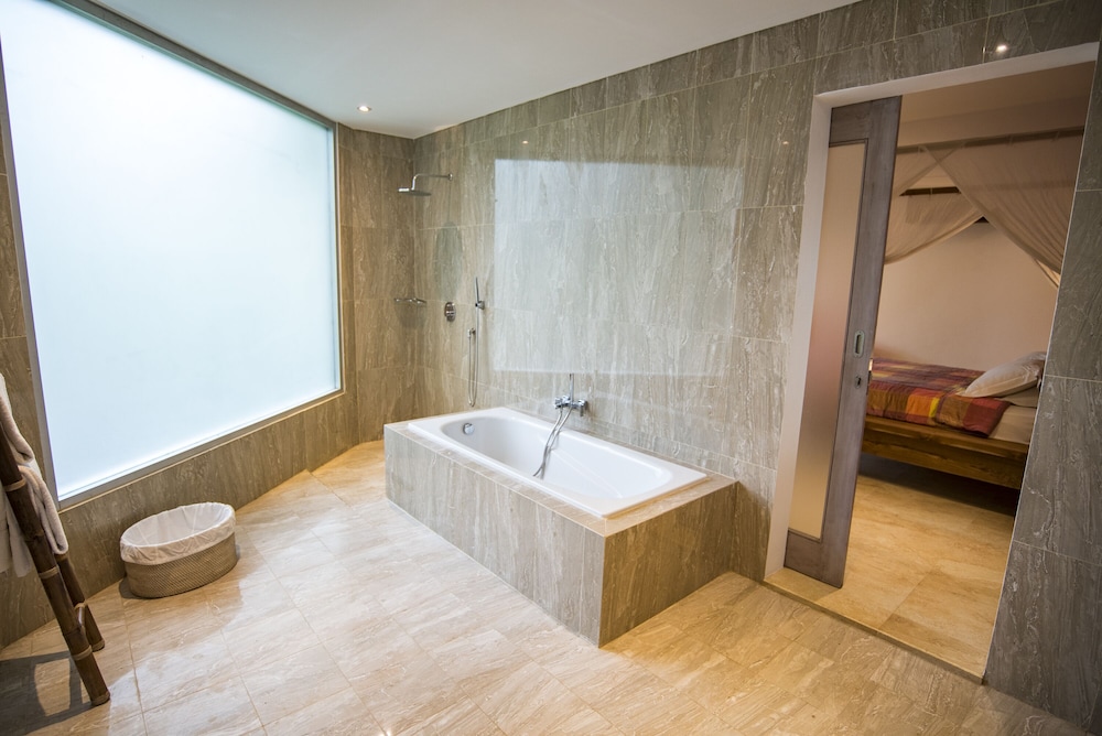 The Nature Suite - Photo 15