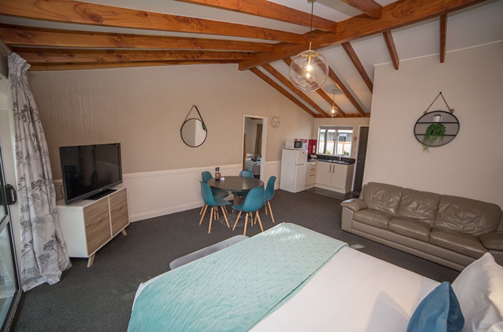 Motel Unit - 1 Bedroom Family (1BR) - Photo 2