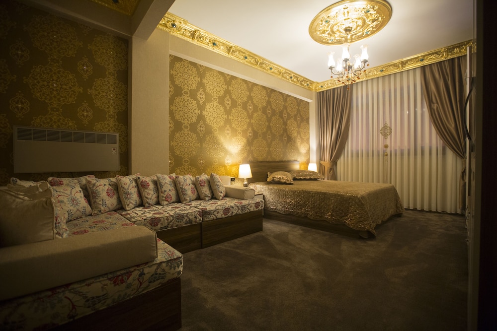 Suite, 1 Bedroom photo 2