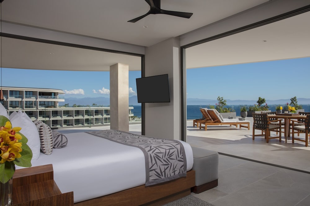 Preferred Club Presidential Suite Ocean View