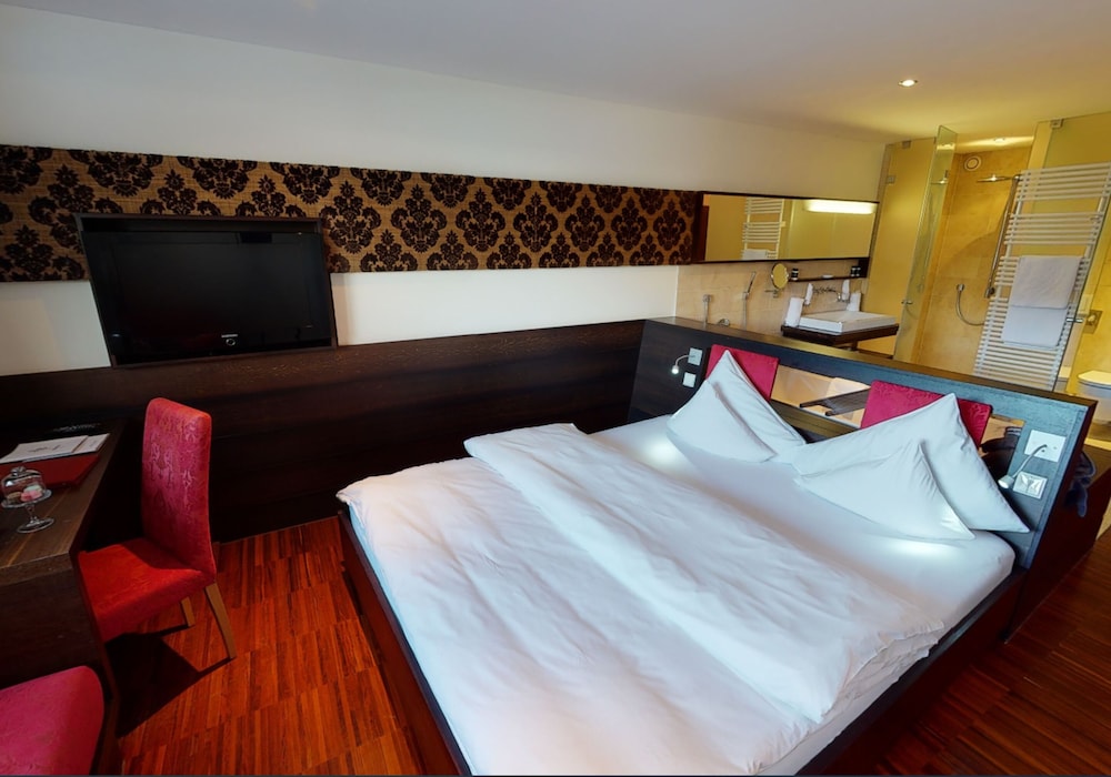 Superior Double Room, 1 Bedroom, Non Smoking photo 3
