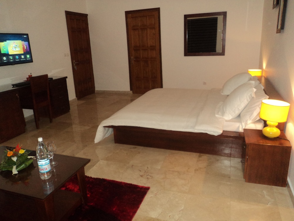 Romantic Suite (Aphrodite) photo 1