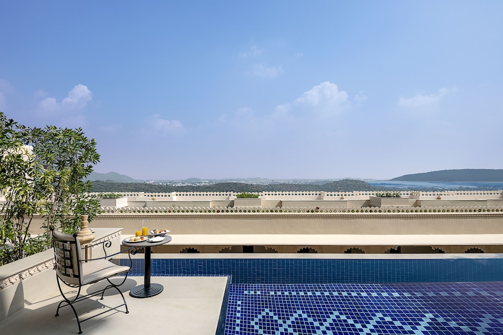 Aurika Suite with Private Plunge Pool - Photo 3