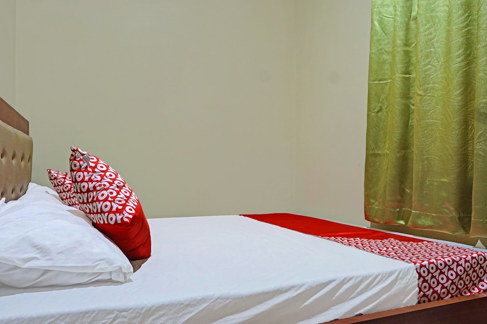 Standard Double Room - Photo 9