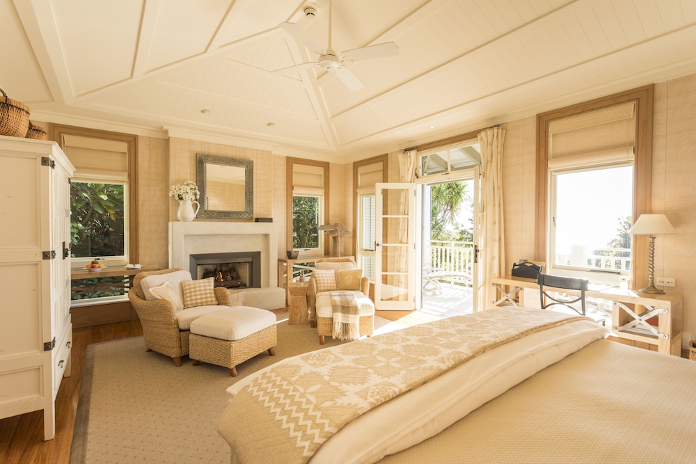 Ocean View Two Bedroom Family Suite photo 3