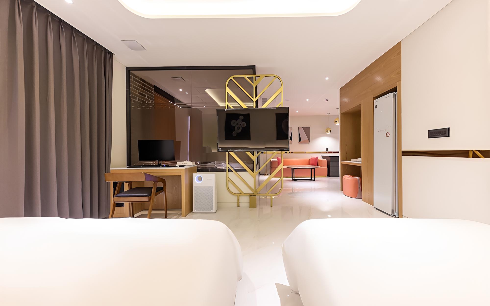 Room (Suite Room) photo 2