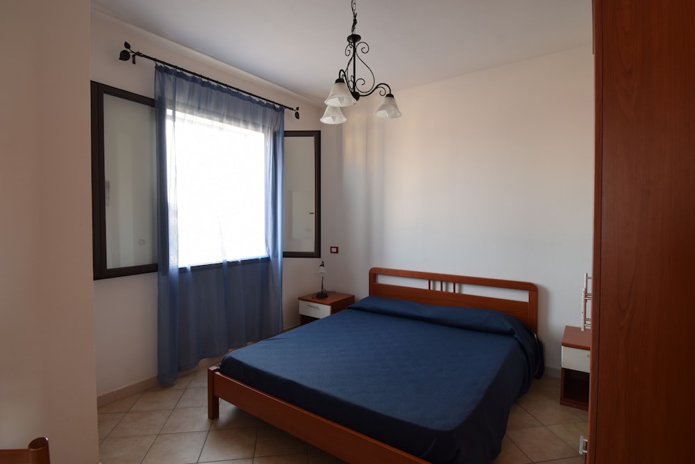 Basic Apartment, Balcony, Partial Sea View