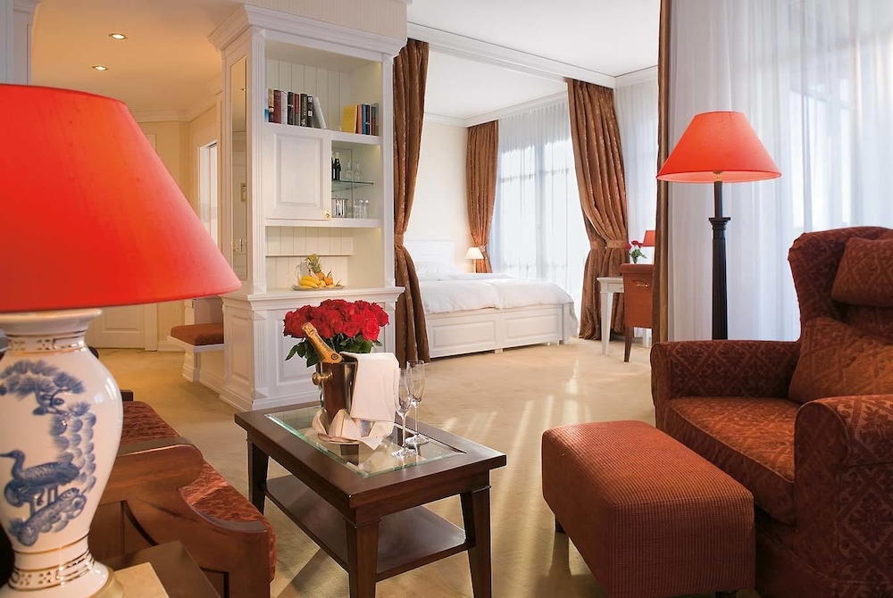 Captain's Suite Seaview photo 2
