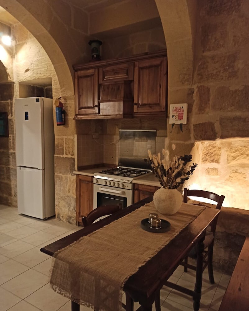 Traditional Villa photo 2