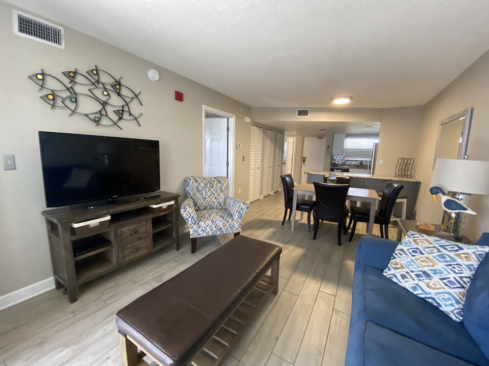 Gulf View Condo 206