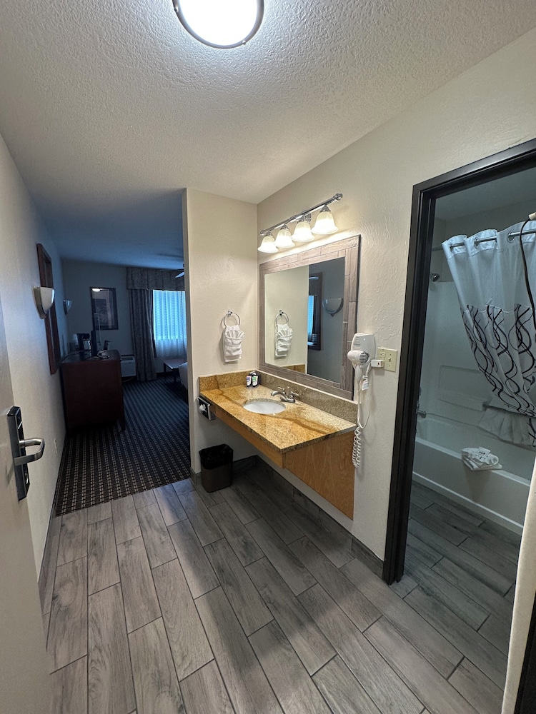 Basic Single Room
