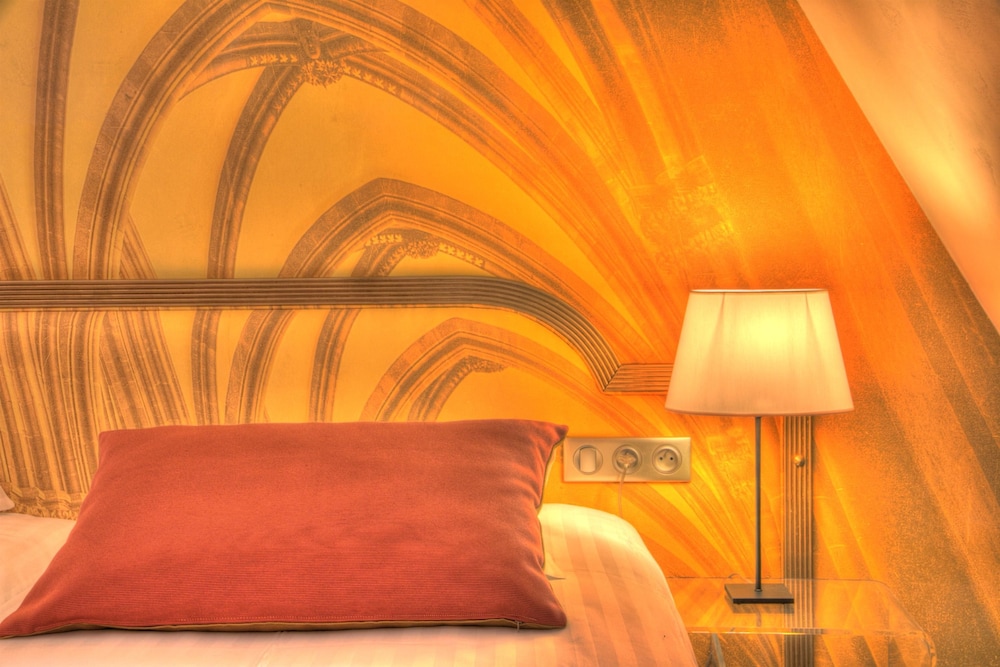 Double Room (Cosy - with attic or courtyard view) - Photo 1