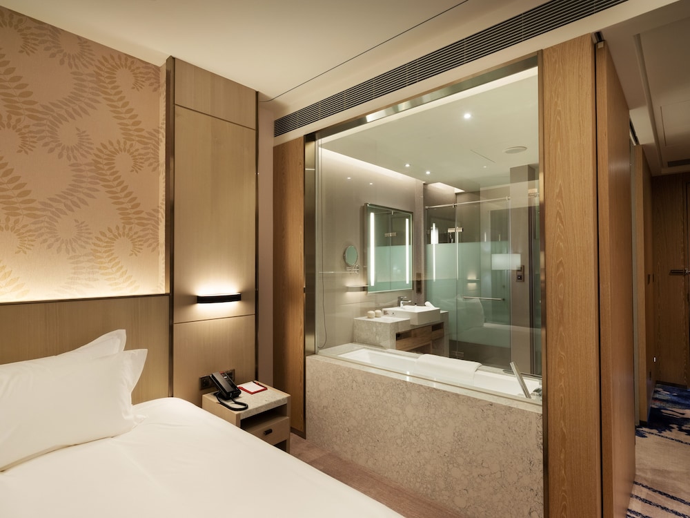 Deluxe Double Room - Photo 2