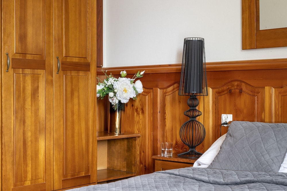 Standard Double Room - Photo 3