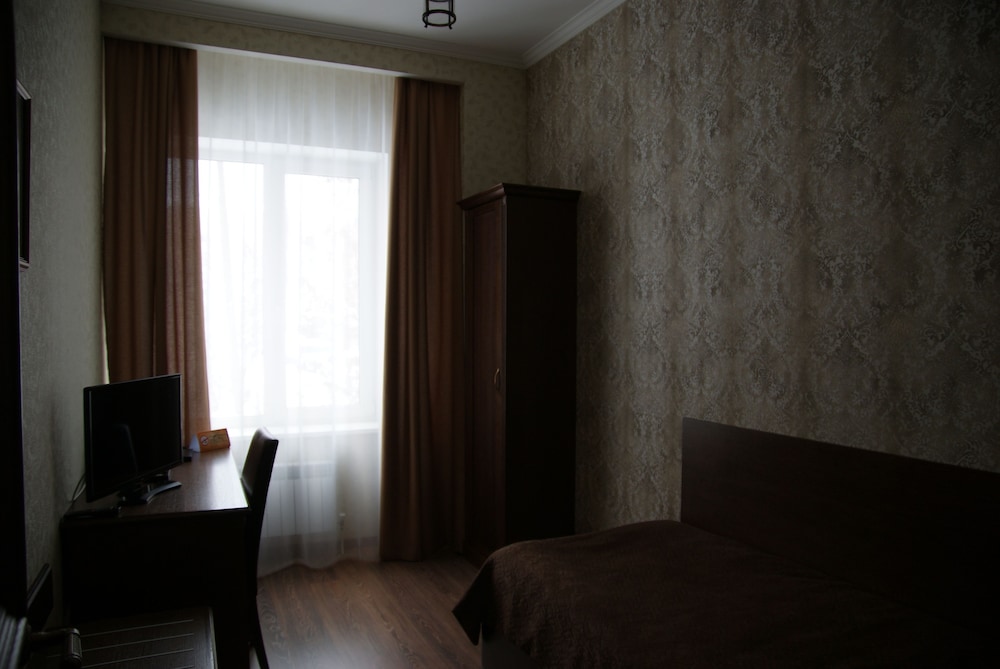 Standard Single Room, Non Smoking, Courtyard View