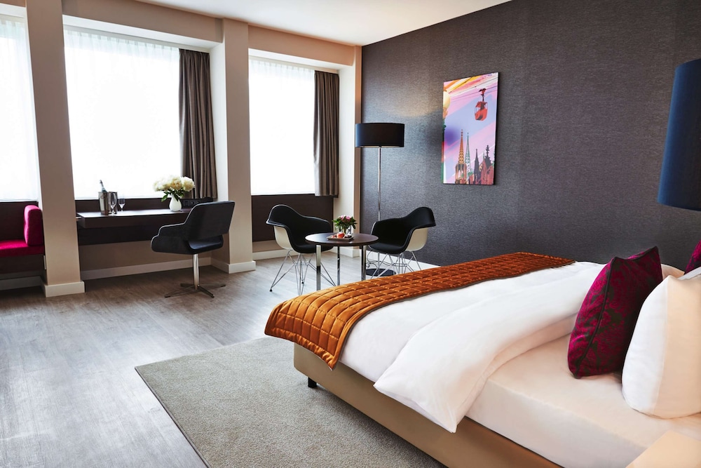Deluxe Room - Photo 1