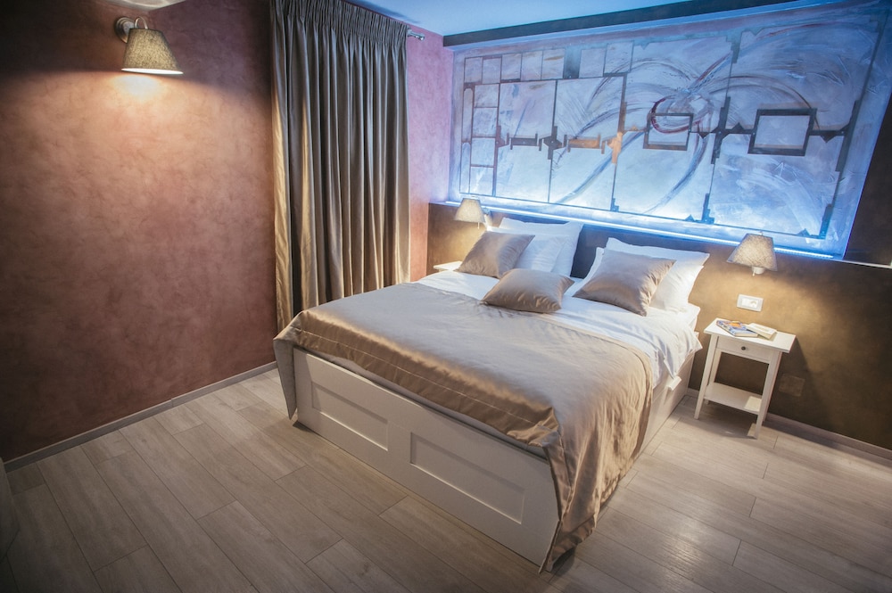 Design Double Room