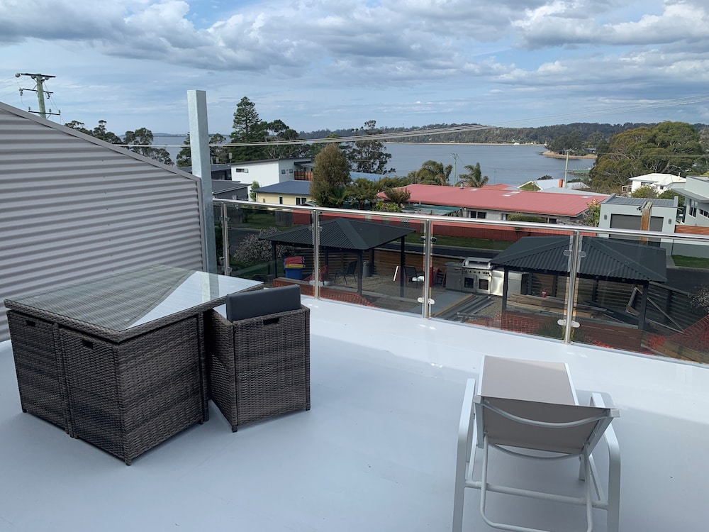 2 Bedroom Bay View Villa photo 3