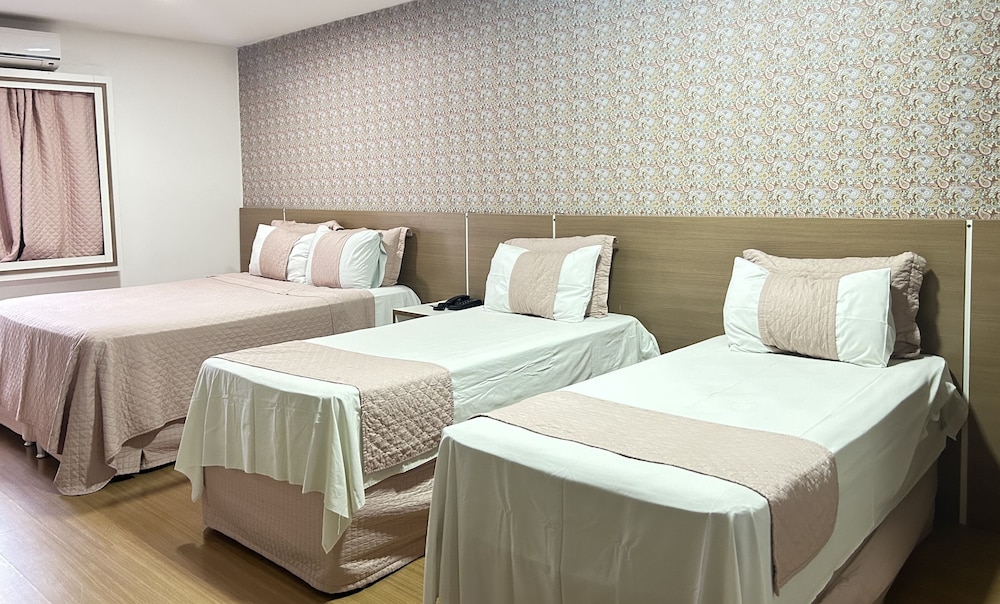 Triple Room photo 2