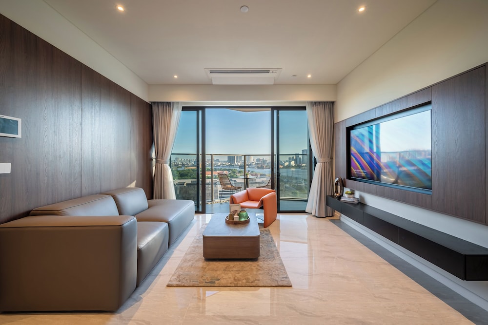 Deluxe Apartment, 2 Bedrooms, Balcony, City View